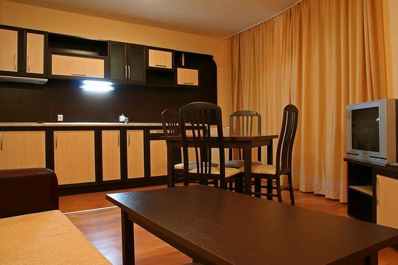 Renta Bg Apartments In Tsarevo Exteriör bild